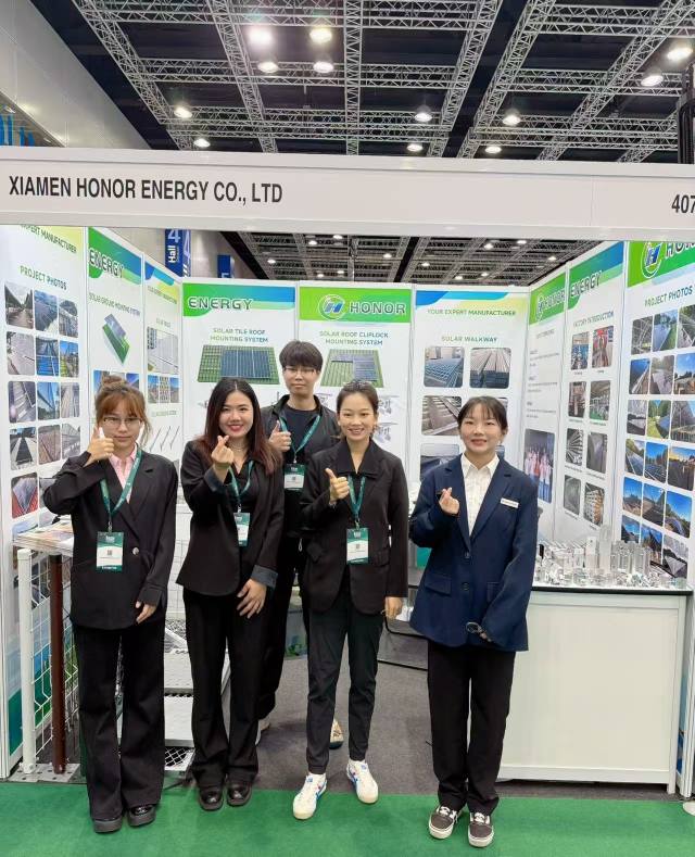 Suntem în IGEM! Suntem în IGEM!