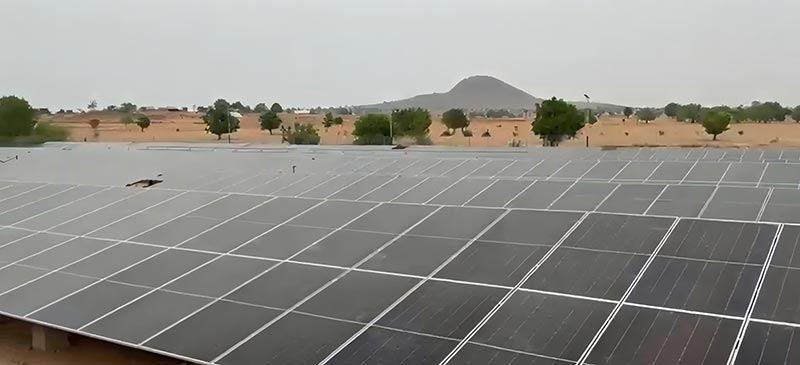 Livrează cu succes un proiect de montare solară de 1,6 MW în Africa