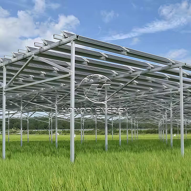 Un singur rând de teren agricol de teren agricol